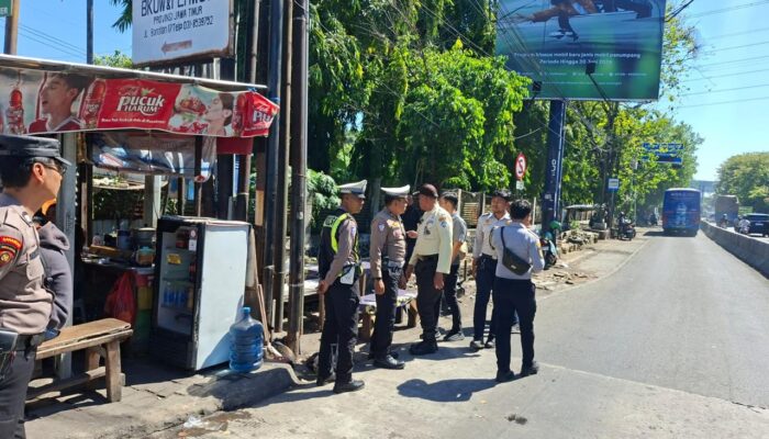 Respons Aduan Warga, Polsek Waru Sasar Premanisme di Terminal Bungurasih