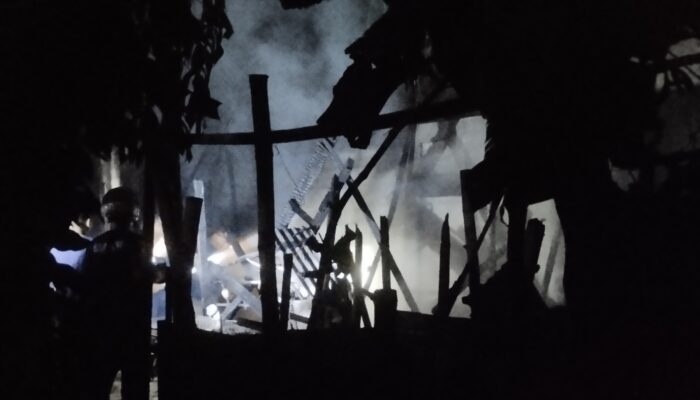 Diduga Korsleting Listrik, ‘Cottage’ Ternak Lele di Ponorogo Terbakar