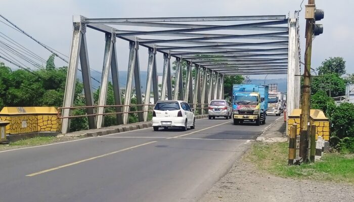 Jembatan Serayu Banyumas Ditutup Total Mulai Hari Ini, Berikut Jalur Alternatifnya