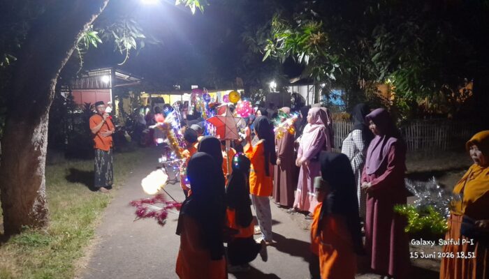 Pawai Lampion Akbar Semarakkan 1 Muharram 1448 H, Desa Demung Bersinar dalam Nuansa Syiar Islam