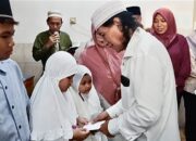 Muharam Penuh Kepedulian, YPP Al Kholiqi Santuni Anak Yatim dan Gandeng BNNK Sidoarjo Kampanyekan Perang Melawan Narkoba