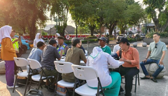 PKU Jogja On The Road Layani Cek Kesehatan Gratis di Titik Nol Kilometer