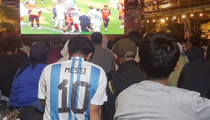 Spanyol Juara Piala Dunia 2026,. Nobar Final di Stasiun Yogyakarta Disambut Ratusan Penonton