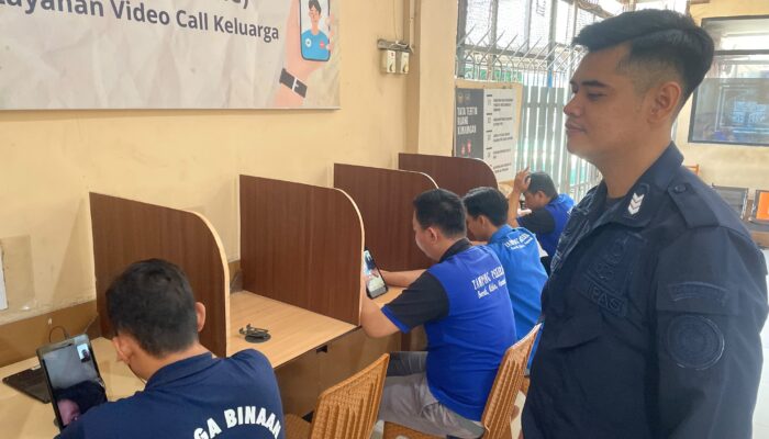 Si Temon, Layanan Video Call Gratis Lapas Sidoarjo Pererat Hubungan Warga Binaan dengan Keluarga