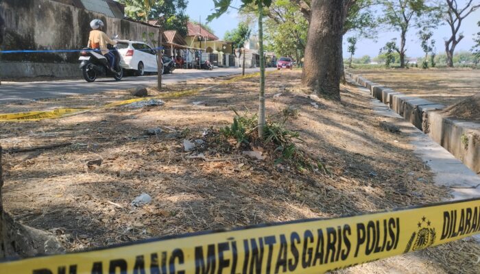 Mr X Ditemukan Tak Bernyawa di Selokan Lapangan Batalyon Ponorogo