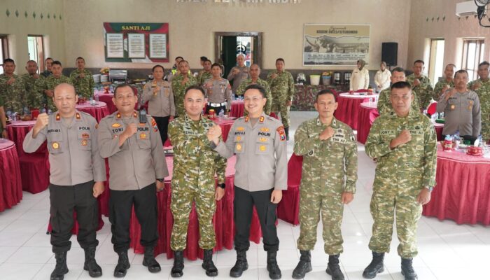 Kapolres Situbondo dan Dandim 0823 Perkuat Sinergi TNI-Polri, Komitmen Jaga Kamtibmas Tetap Kondusif