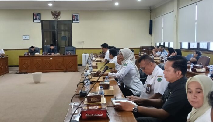 Hearing DPRD Sidoarjo Bongkar Polemik Kapling Balonggabus, Warga Desak Sertifikat dan Lahan Makam Segera Dipenuhi