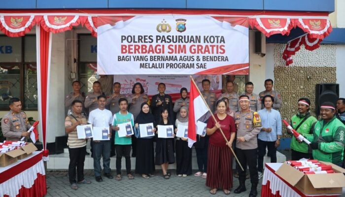 HUT ke-81 RI, Satlantas Polres Pasuruan Kota Bagikan SIM Gratis Lewat Program SAE
