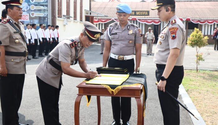 Kapolres Magelang Kota Pimpin Sertijab Dua Kapolsek dan Pelantikan Kasiwas