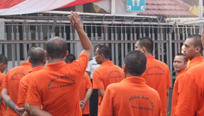 Bangun Semangat Pagi, WBP Lapas Sidoarjo Awali Hari dengan Senam dan Pengarahan