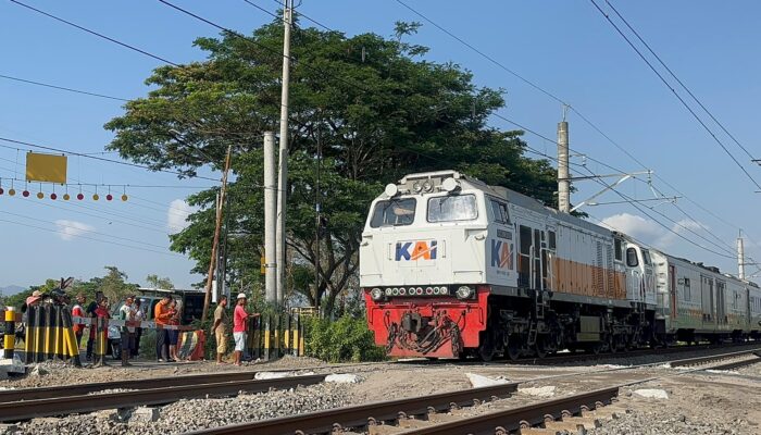 14 Kereta Sempat Terdampak Penanganan KA Malabar, Kini Seluruh Perjalanan Daop 6 Kembali Normal
