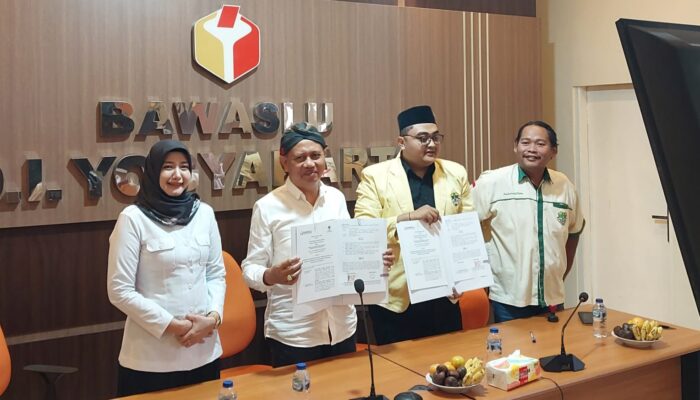 Bawaslu DIY dan Pemuda Katolik Teken Kerja Sama Perkuat Pendidikan Politik bagi Generasi Muda