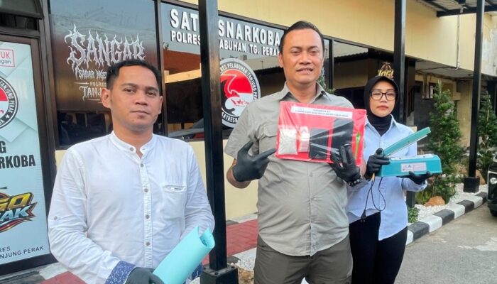 Baru Tiga Bulan Bebas, Residivis Asemrowo Kembali Ditangkap dengan 89,81 Gram Sabu