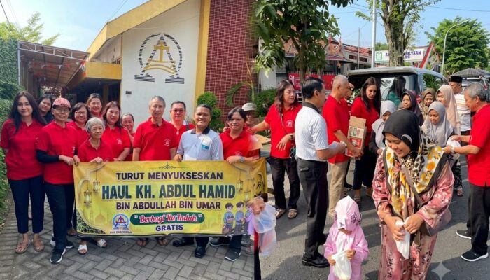 Umat Kristen Pasuruan Berbagi Ratusan Paket Makanan Gratis untuk Jamaah Haul ke-45 KH Abdul Hamid