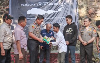 Polresta Malang Kota Salurkan 1 Truk Bantuan dan Rp11 Juta untuk Mahasiswa Terdampak Gempa NTT
