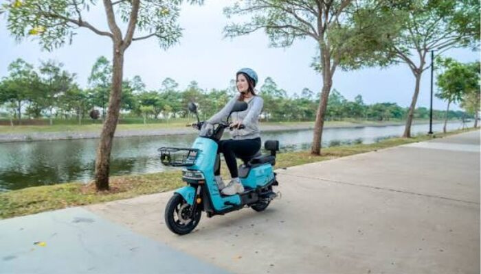 Orang Tua Wajib Awasi Anak Naik Sepeda Listrik, Ini Pesan Polres Situbondo