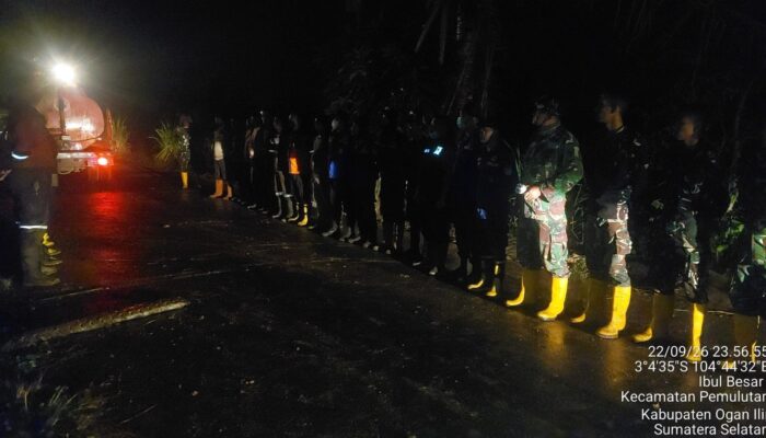 Tim Gabungan Padamkan Karhutla di Ibul Besar 1, Dua Hektare Lahan Berhasil Diamankan