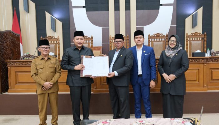 DPRD Kabupaten Pasuruan Sahkan Raperda PT PLJ, Samsul Hidayat Ungkap Tujuannya