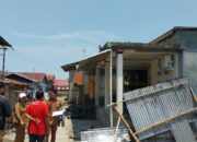 Angin Kencang Terjang Tambi Mamuju, Sejumlah Rumah Rusak dan Atap Warga Terbang