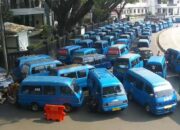 Ratusan Angkot Malang Raya Demo Tolak Trans Jatim Koridor II, Lalu Lintas Kota Macet