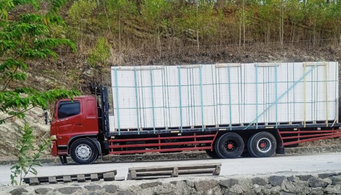 PT IKN Disorot, Hebel Keluar dan Material Masuk Saat Operasional Masih Dihentikan