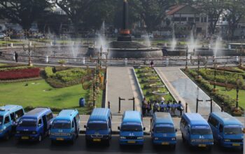 Angkot Gratis untuk Pelajar Resmi Diluncurkan, 66 Armada Layani 15 Rute di Kota Malang