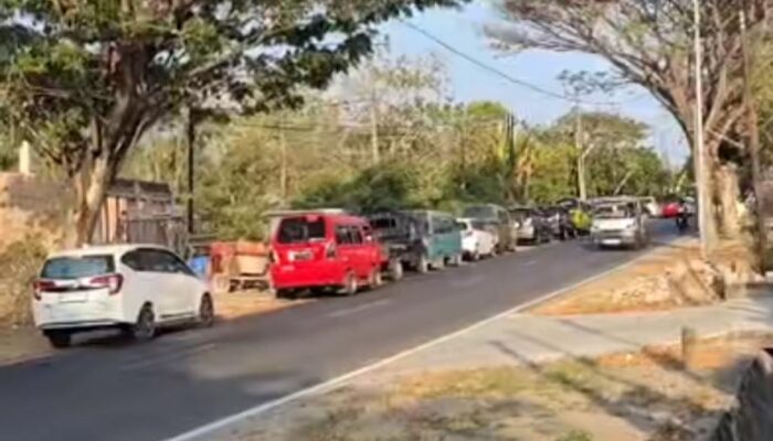 Antrean BBM di Majene Mengular, Pertamina Tambah Pasokan 15 Persen