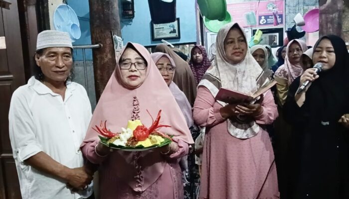 YPP Al Kholiqi Gelar Maulid Nabi, Ajak Jamaah Teladani Akhlak Rasulullah