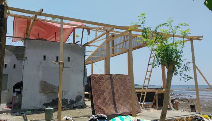 Angin Puting Beliung Terjang Simboro, Dua Rumah Warga Terdampak