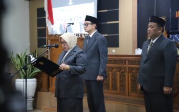 Bupati Purworejo Lantik 40 ASN, Tekankan Profesionalisme dan Peningkatan Pelayanan Publik