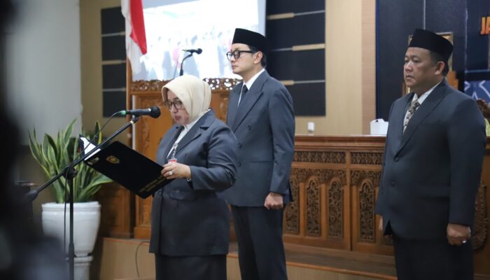 Bupati Purworejo Lantik 40 ASN, Tekankan Profesionalisme dan Peningkatan Pelayanan Publik
