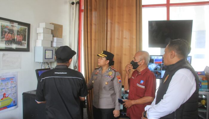 Kapolres Probolinggo Cek SPBU, Pastikan Stok BBM Aman dan Imbau Warga Tak Panic Buying
