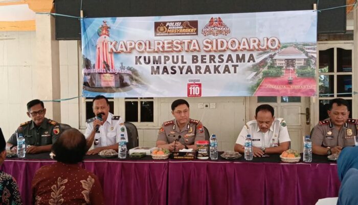 Cangkrukan S.A.S di Rangkah Kidul, Kapolresta Sidoarjo Ajak Warga Perkuat Sinergi Jaga Kamtibmas