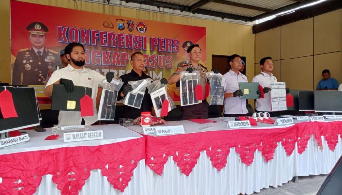 Polresta Sidoarjo Bongkar Dugaan Penipuan Online Lintas Negara, 8 Orang Diamankan