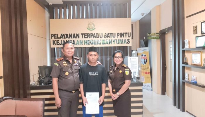 ​Kejari Banyumas Hentikan Penuntutan Kasus Pencurian Burung Lewat Restorative Justice