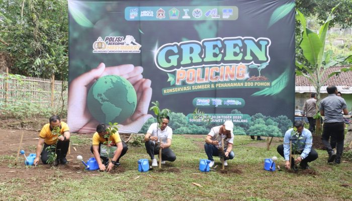 Kapolresta Malang Kota Tanam 200 Pohon Buah, Ajak Masyarakat Jaga Kelestarian Sumber Air