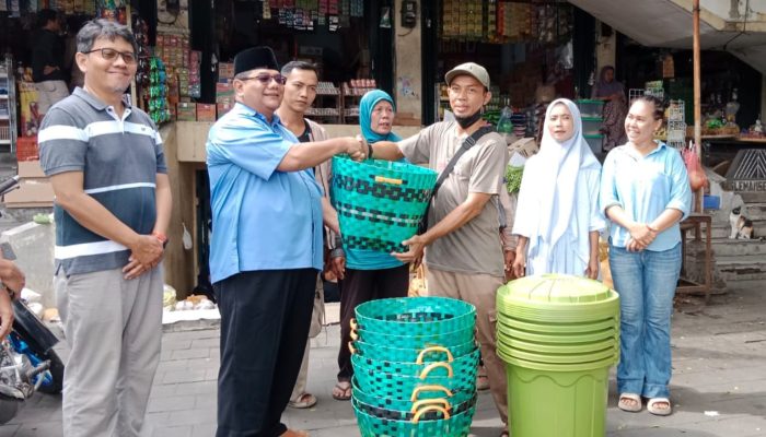 Drainase Tersumbat, Pedagang Pasar Gamping, Sleman Minta Segera Diperbaiki