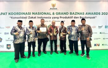 Bupati Banyumas Terima Penghargaan BAZNAS Tingkat Nasional