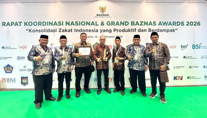 Bupati Banyumas Terima Penghargaan BAZNAS Tingkat Nasional